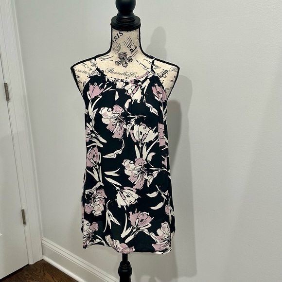 Banana Republic Floral Tank Blouse (Large) - Picture 2 of 7